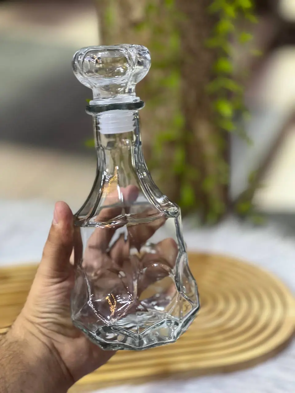 زجاجة قاروره بشكل مميز صورة رقم 2