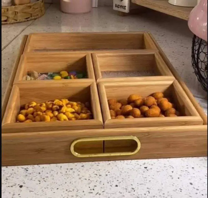 صنيه التسالي خشب في اكريليك صورة رقم 101