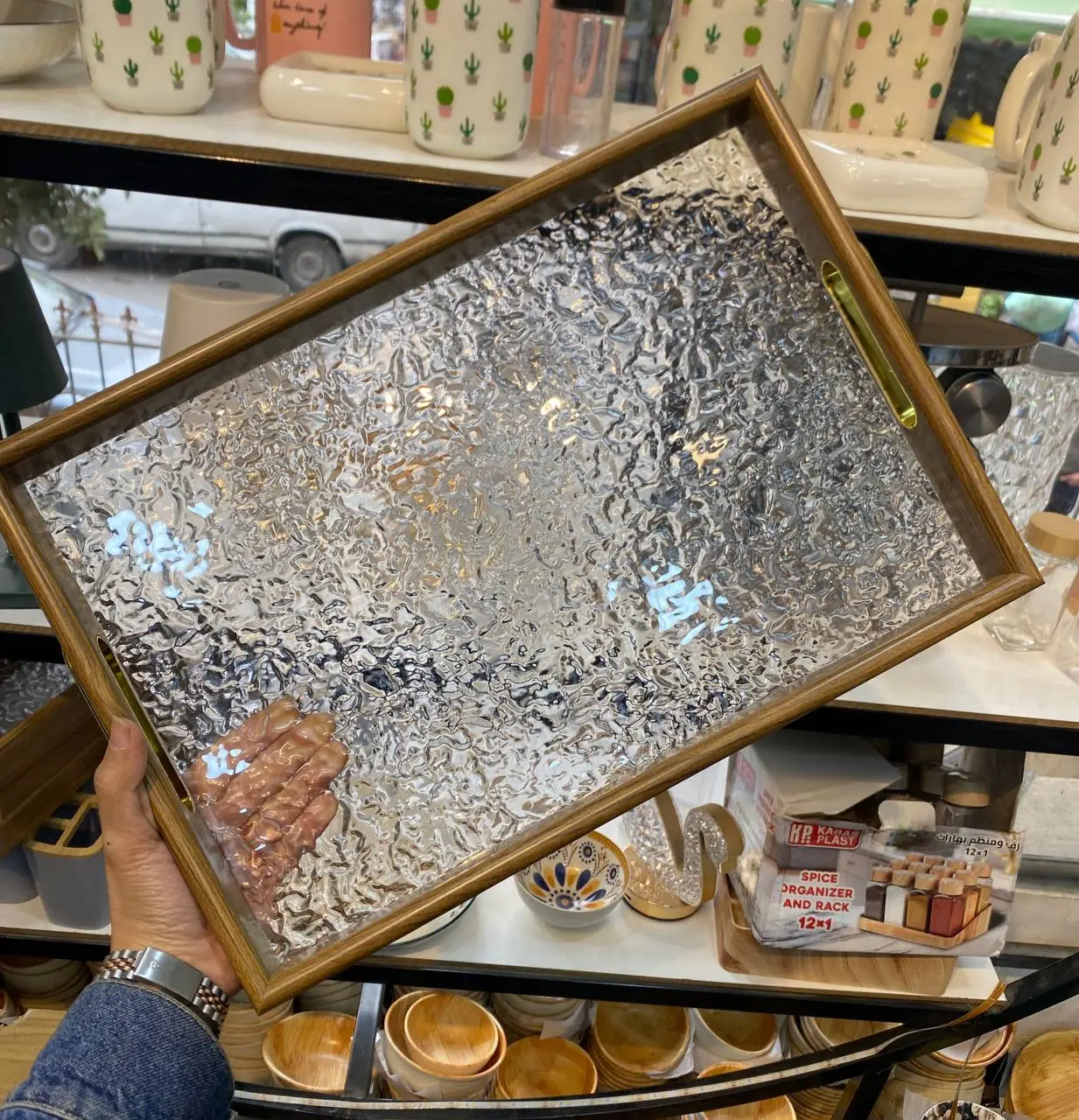 صنيه التسالي خشب في اكريليك صورة رقم 103